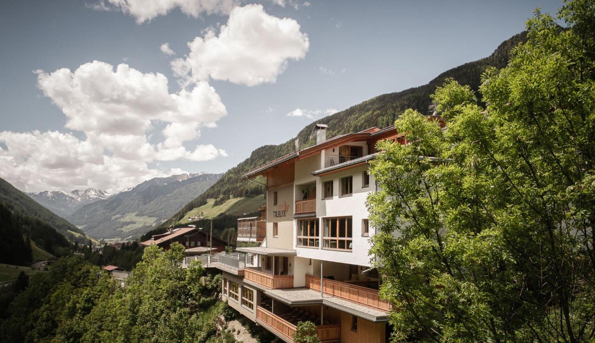 Wanderhotel Talblick San Giacomo  Luaran gambar
